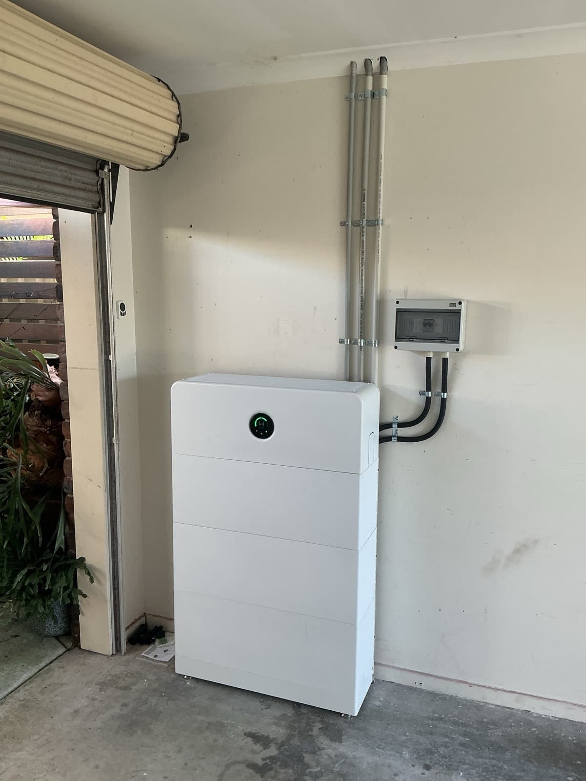 Modular home battery installed by MOB Energy